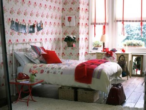 rosey-bedroom