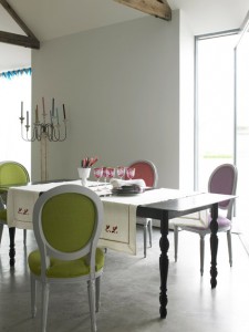 tri-color-dining-room