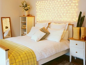 yellow-bedroom-decor
